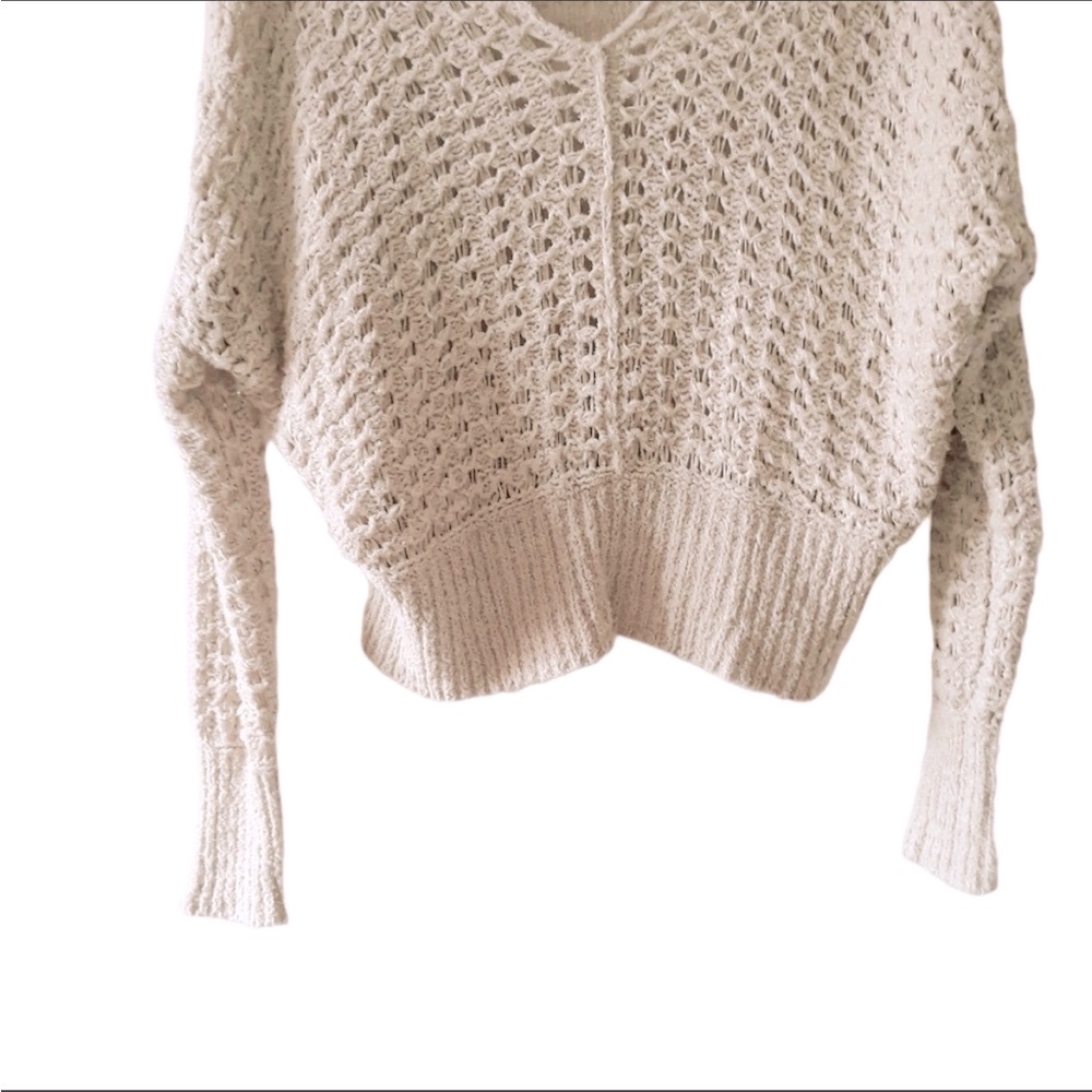 🍁Free People ‘best of you’ Boho Vibes Open Knit V Neck Sweater🍁~med - Picture 4 of 7